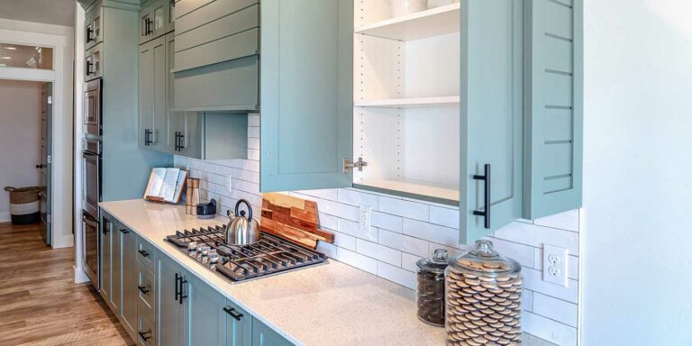 Quality cabinets are the heart of a gorgeous kitchen