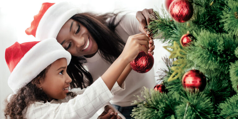 10 DIY upgrades for a festive Holiday home