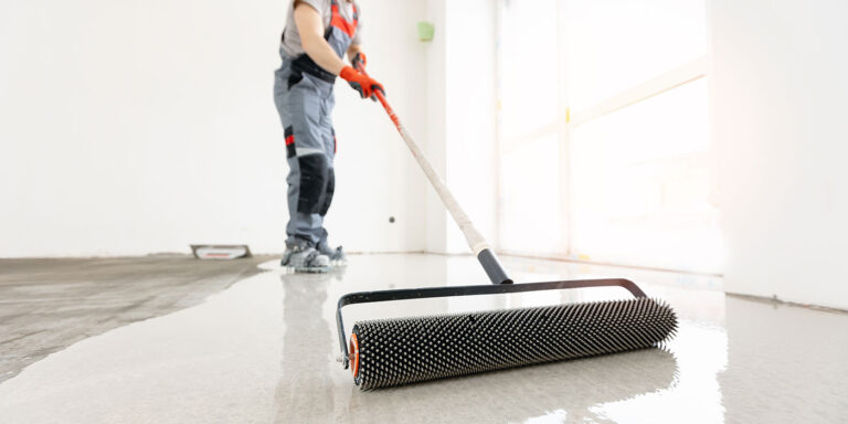 Un nouveau look pour le plancher du sous-sol : la peinture sur béton, durable et tendance